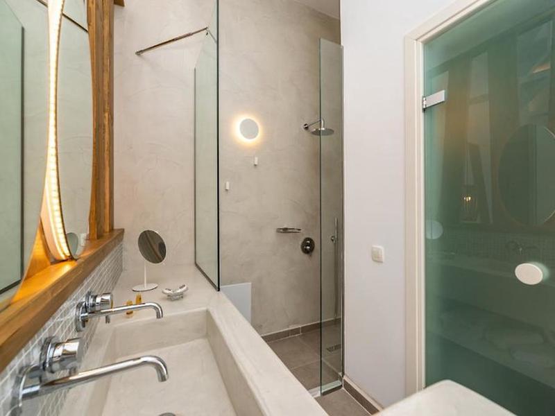 F0FD91EB7EBEBE5F9712A5988C506C2A