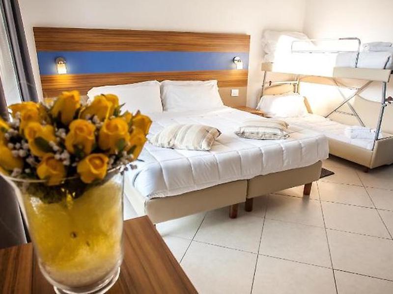 D66183FA0B5DBB03F730FBBB025547A3