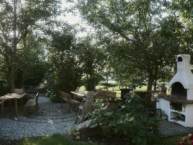 7FEE17E0CE63506AF3AFD3B461598AB3