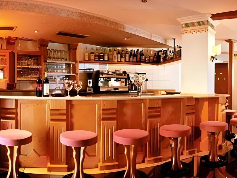 27A6BDBDE6DB101B90D45EC8C2E6DBD9