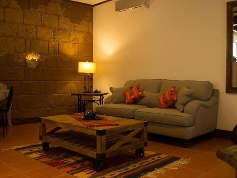 447C9C39F85BD1404742E78D683AC5D4