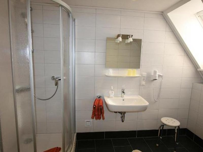 7FFDC5F63F20A5E0F11DB0B0993AF6D0