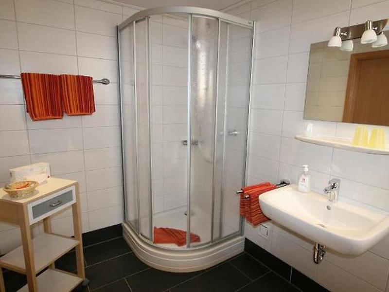 E64AC6C1A7A0C820F8F0FBACAEC69B1E