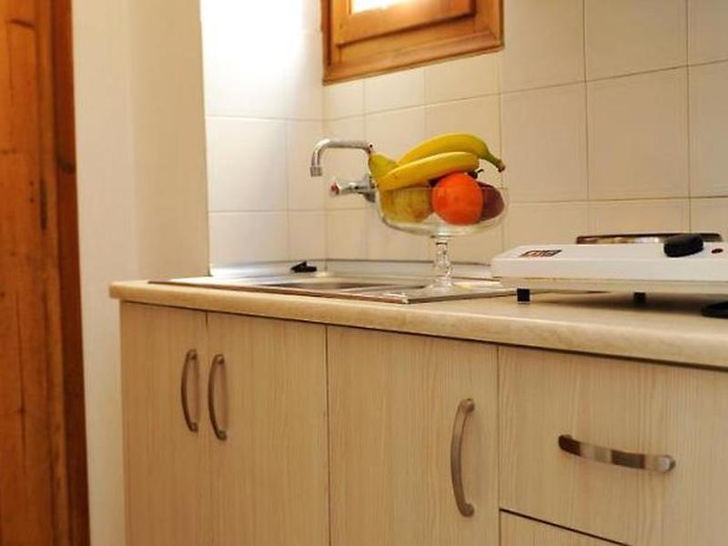 68F40B9D3C3A830983B42D88711EFDE1