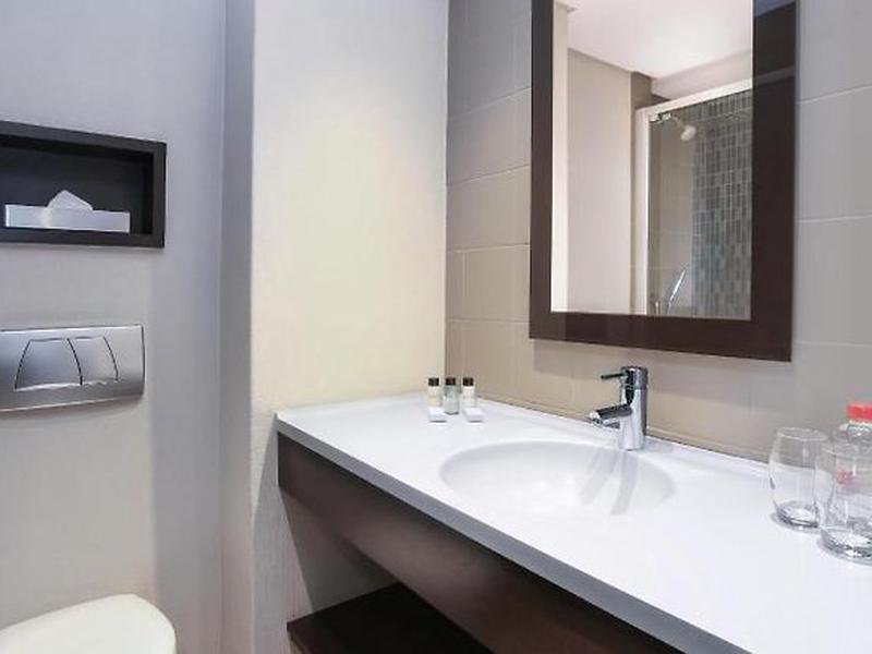 176E0C2849DC12FD1C22EA87C0035573