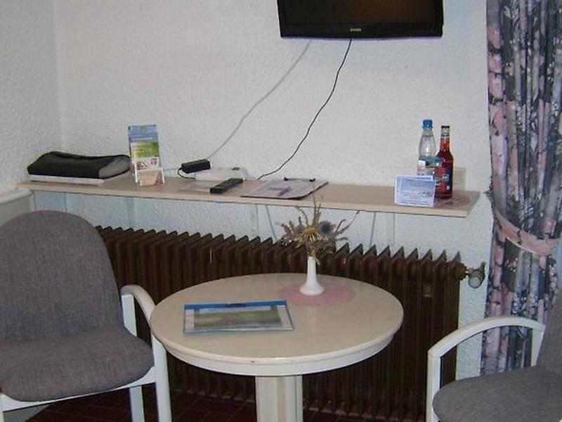 418ADBE5609D7427FF7671544084A6D4