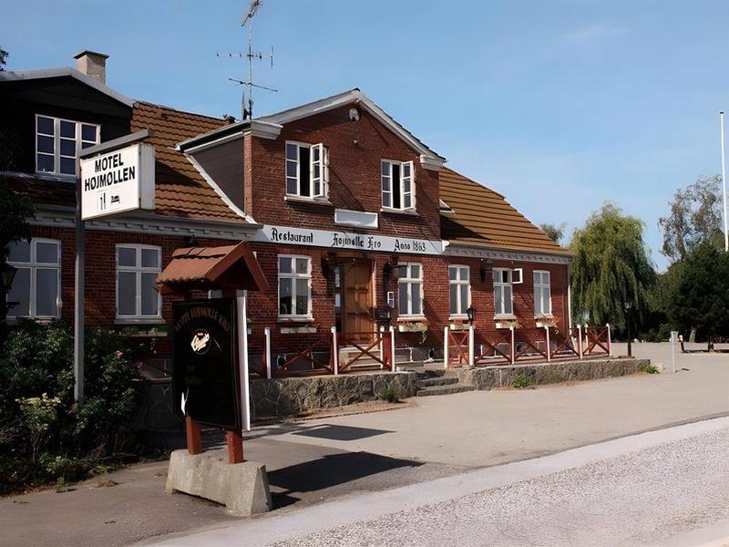 1A8AE7E756235432384FBCF9C0005FA2