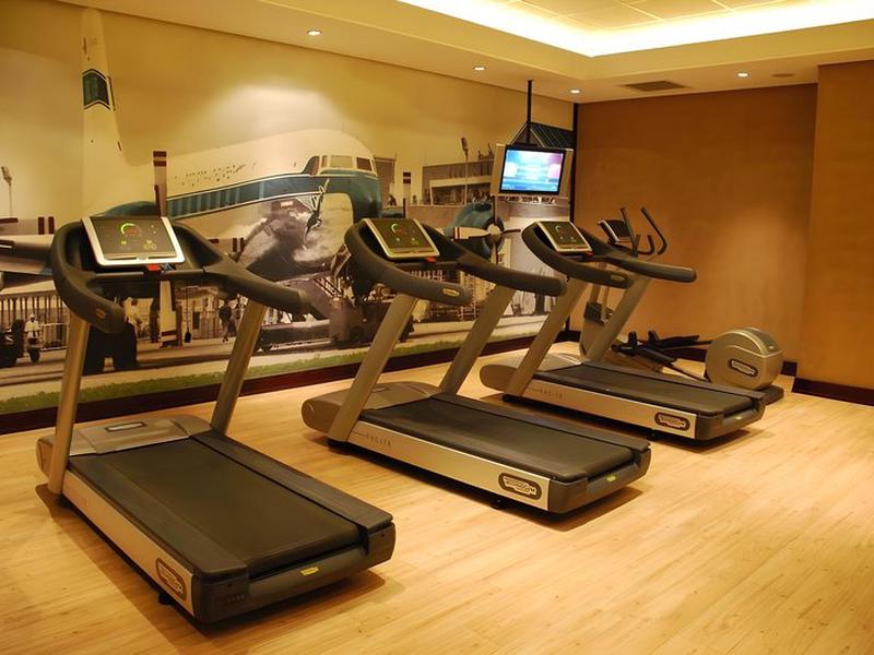 B402EA250DBF74E671F9FEB365F8286A