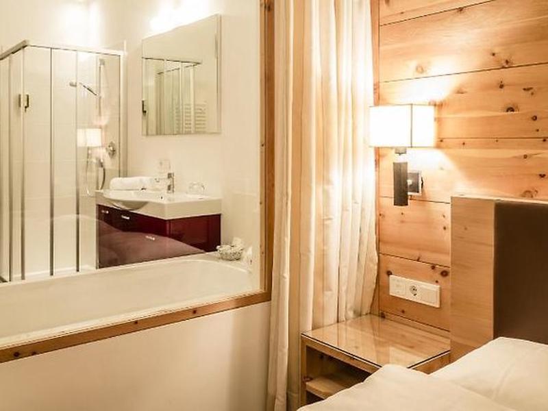 501C0A055C3B502D1A6844EC0DF870F1