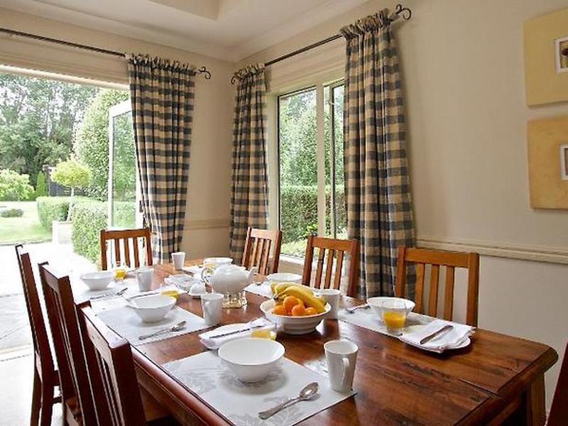 83C8A78CA2CDF8D95C79CA7A0863E5AE