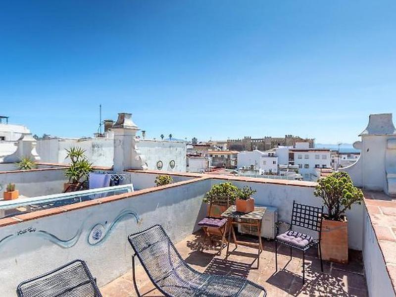 CB8E9A39E32443C0C1B8D6AD4F8A2D2A