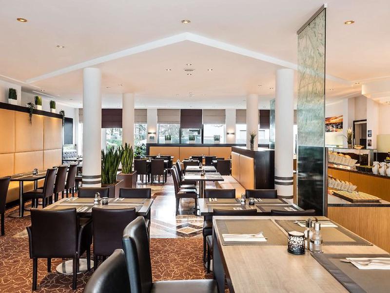 7EC24FBEC0F744912B48A77FDD341FFE