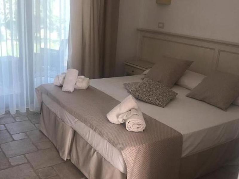 AE0E8D332AD64700191A8A6F268FA18E