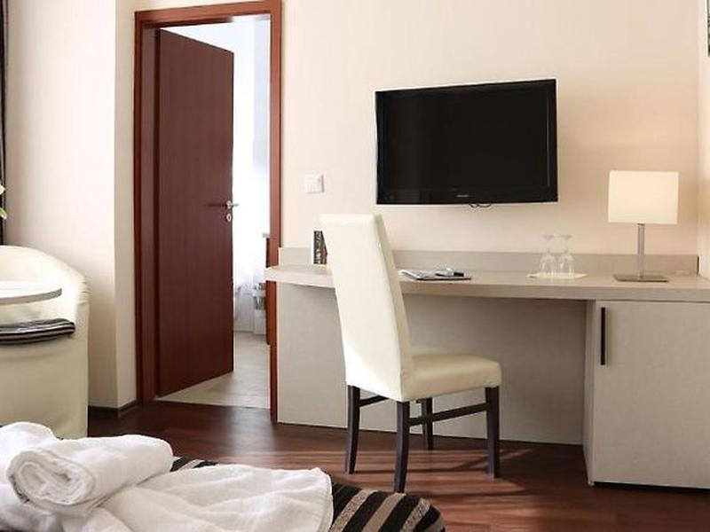 A7BD66EC5B2687B7725C7D17D9A2B3DE