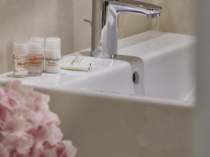 C179AEDAED76BB19EDEB16AD01F07DD6