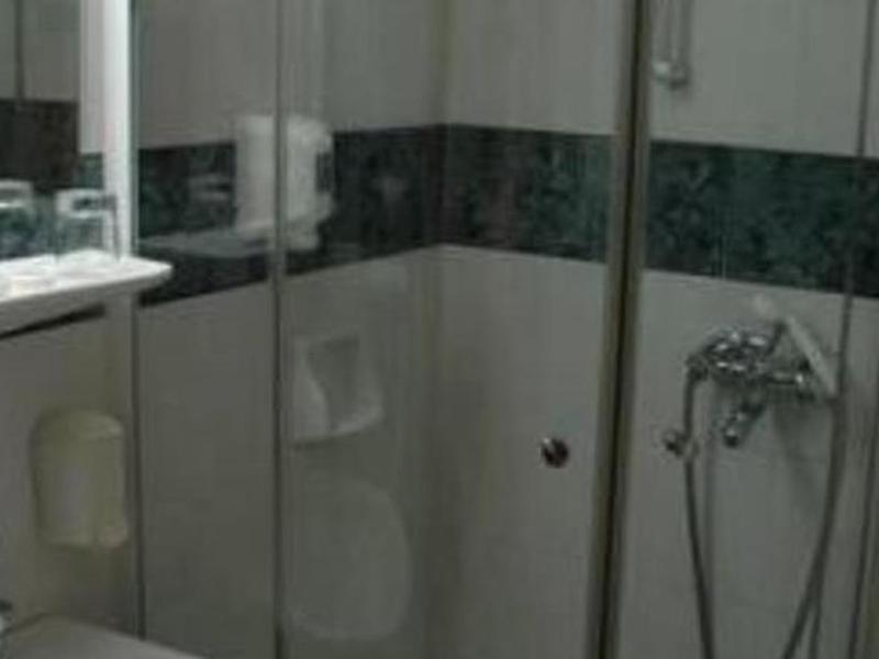 3ED41B29655F4A349F27FD87C924D42B