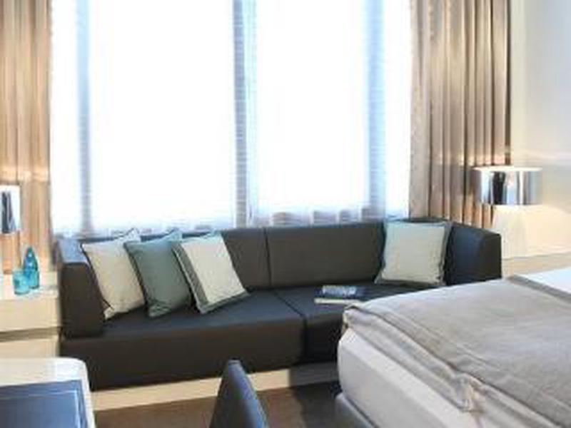 96B6BA9208D21F4B098FDD539CCC5D08