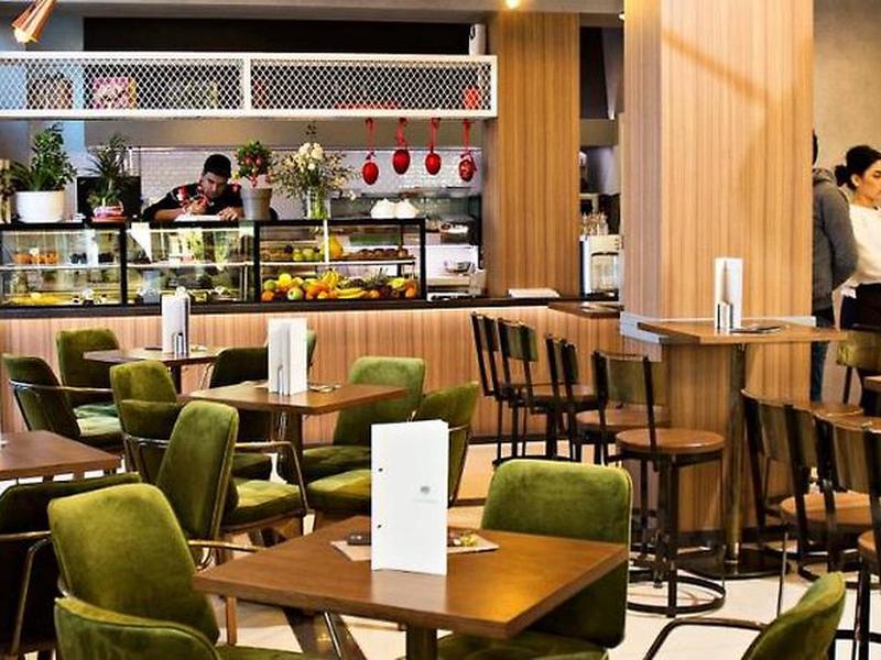 B50ACF34F225166C41BE6BD49D0B1D31