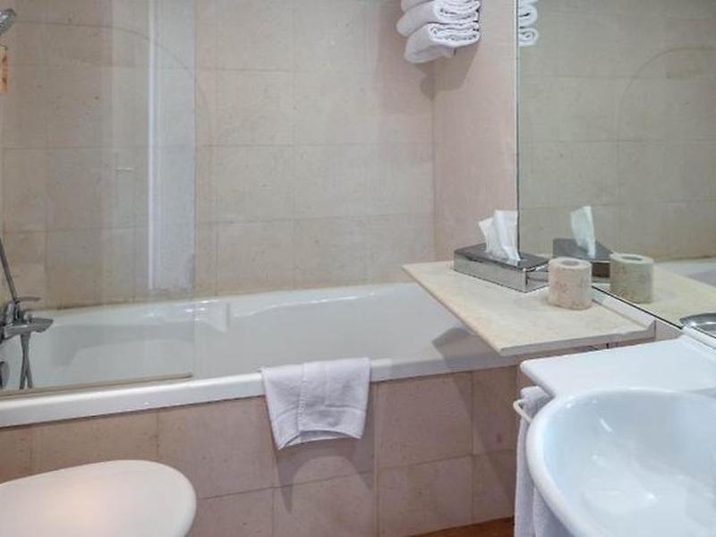 B74F6CC74AD509D205F8419C7928073A