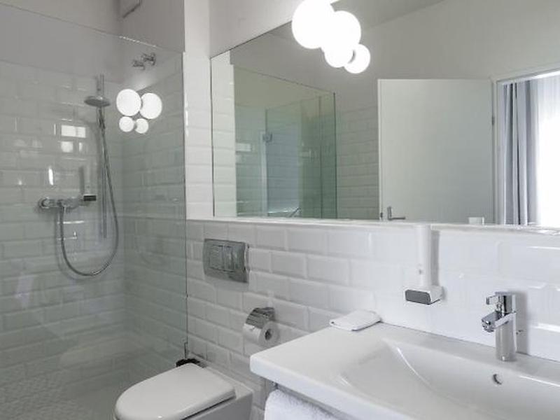 DE20F7B955266C06CC111074BBB6A5DC