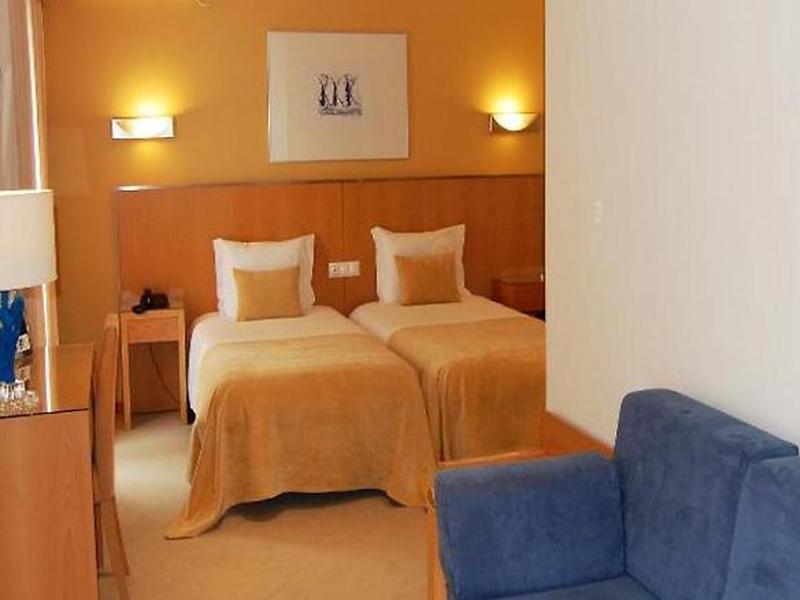 DEDE99EA041AE80FA5CCA0A721C391E5