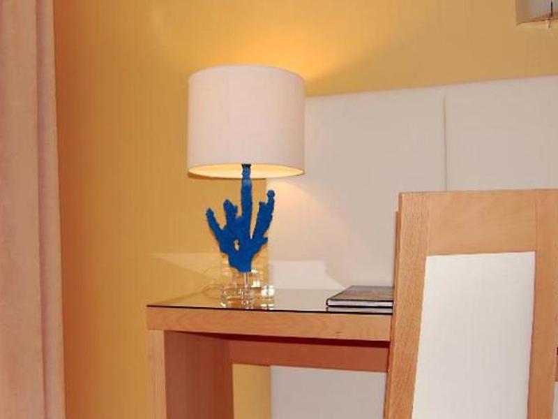 67296966B6A1BB6B6E3E818710043E12