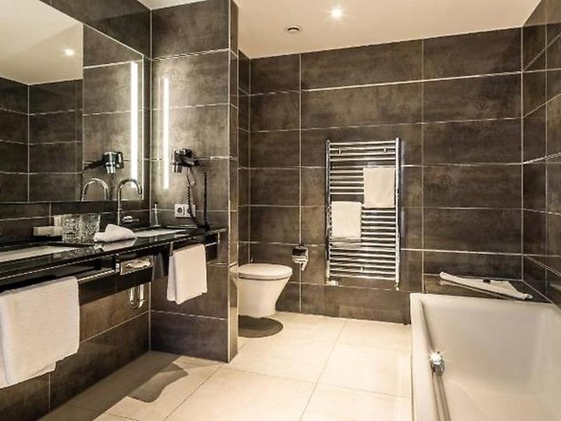 4E36EBF084C709C862987DAABA38FD23