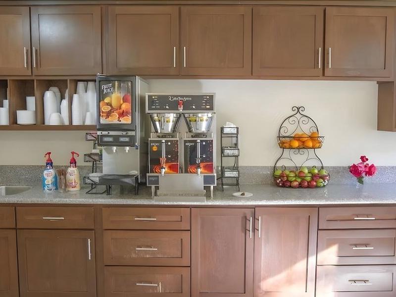 BA4CC57308CB38B430BC79B121EFF4AB