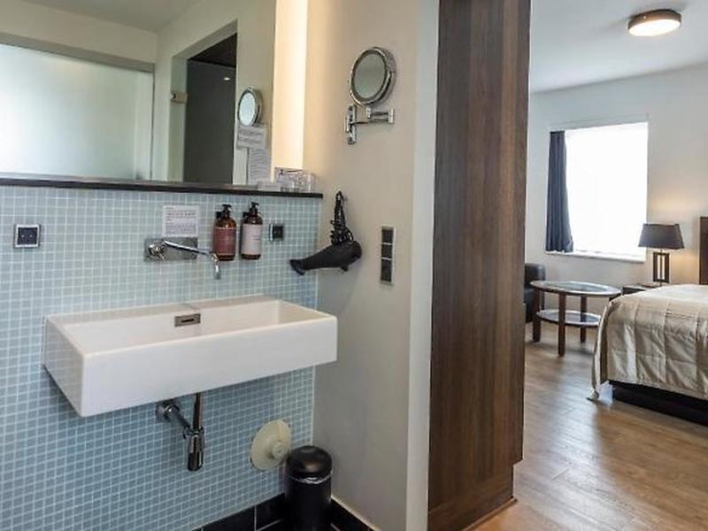 50E4E3DC83B6715201A2BCC1D05B3EF5