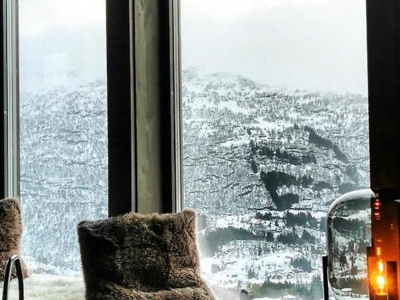 556ACBA8E8585B56F0E88873E5DAEBBD