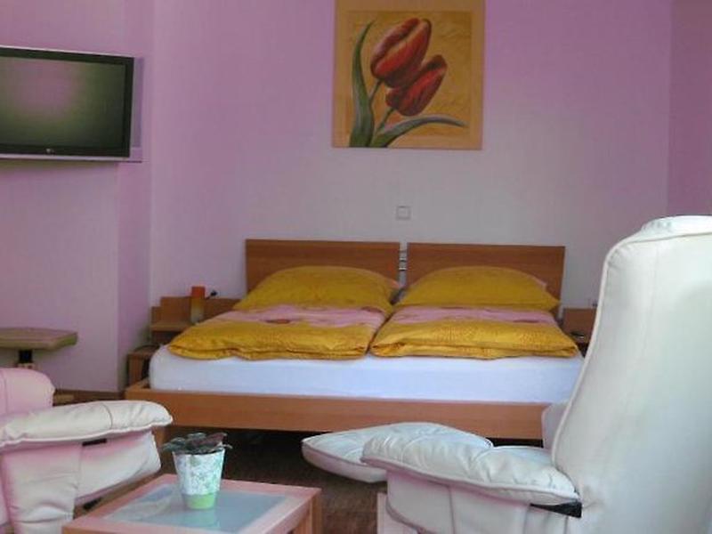 05EBDA37475574B79FE80215272B1D93