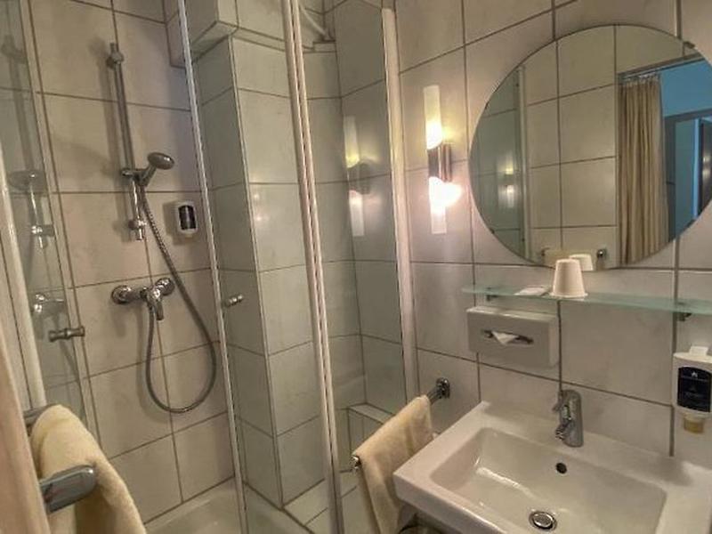 139AF41F0C93C4EC243FDDB802A28E4D