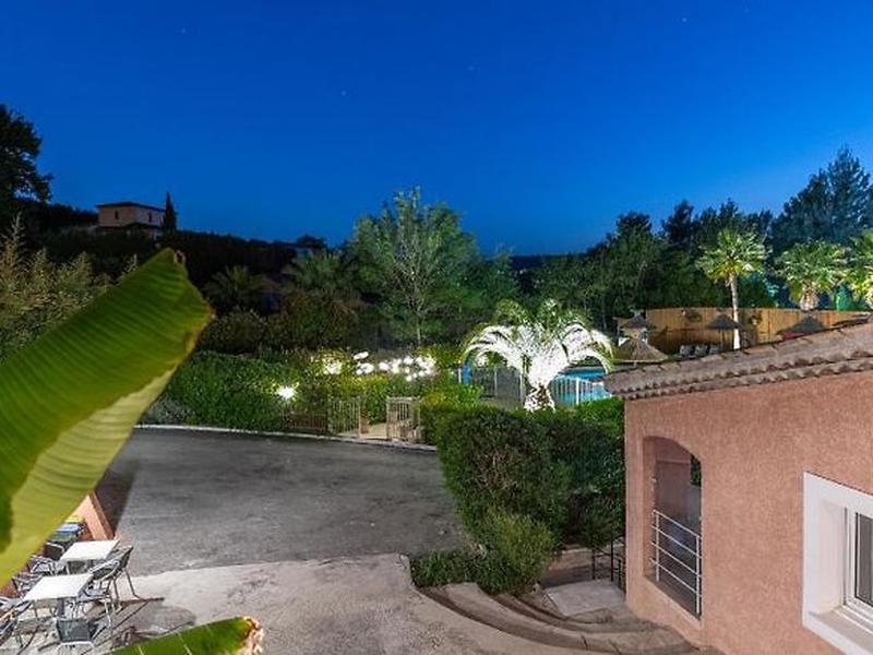 B59DDC3E3D24FBF7BBEBE1B5D67A2373