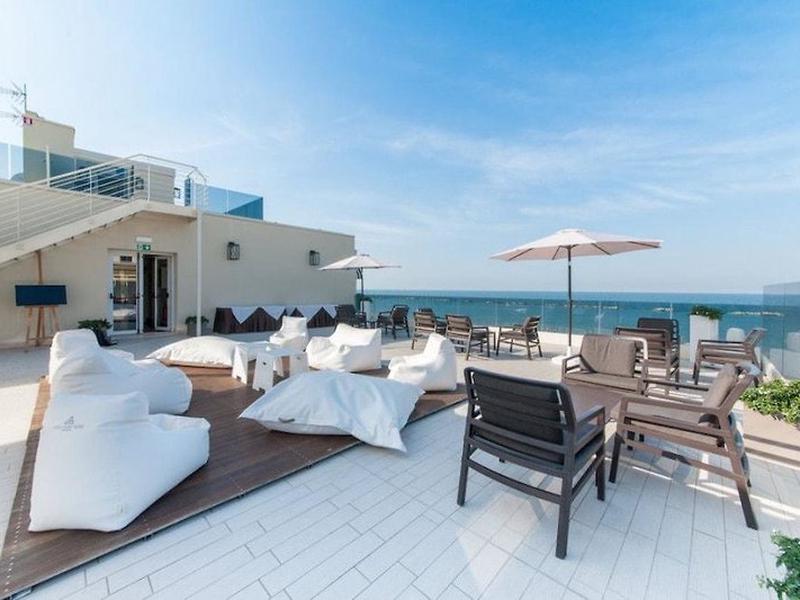 E05B4C63742F3DF07C4B2A4AD7C74006