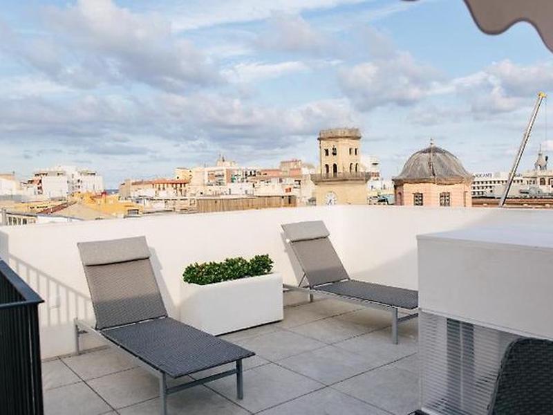 32F6901AF2C58A6A9AC1A4BAE612E1DC