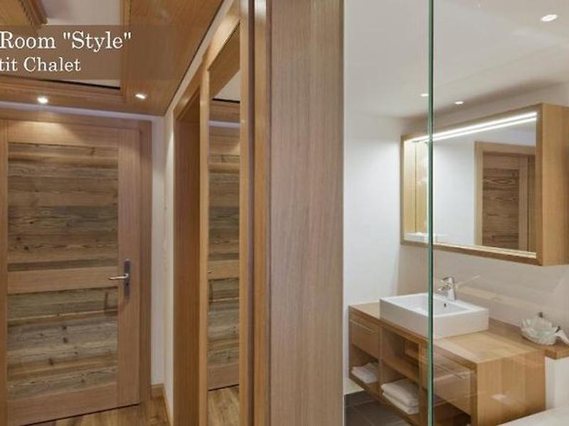 B1BB72FE809BF643BEFC2E0D63B27AEE