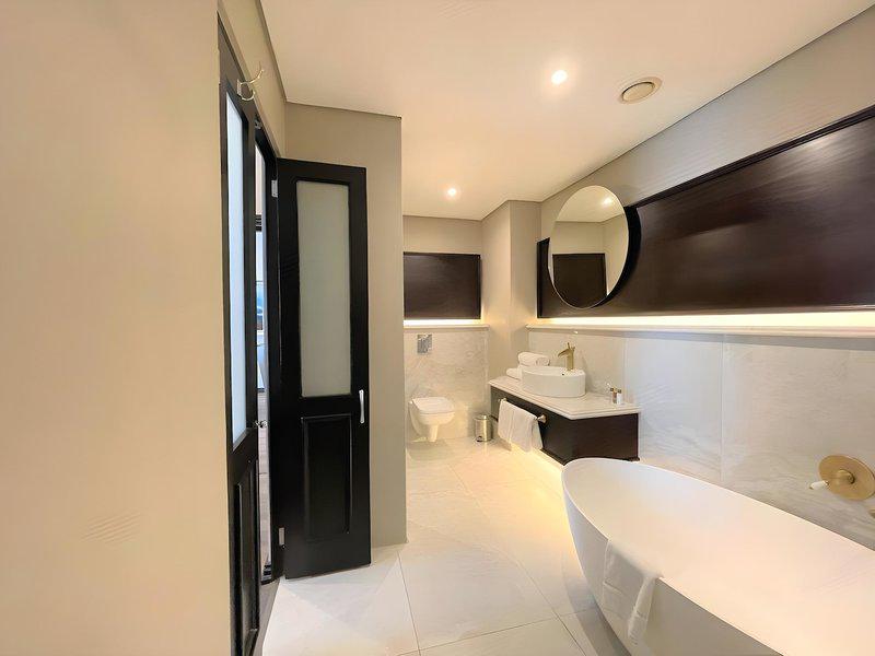 37121C959390978AA17AA11A37FBA861