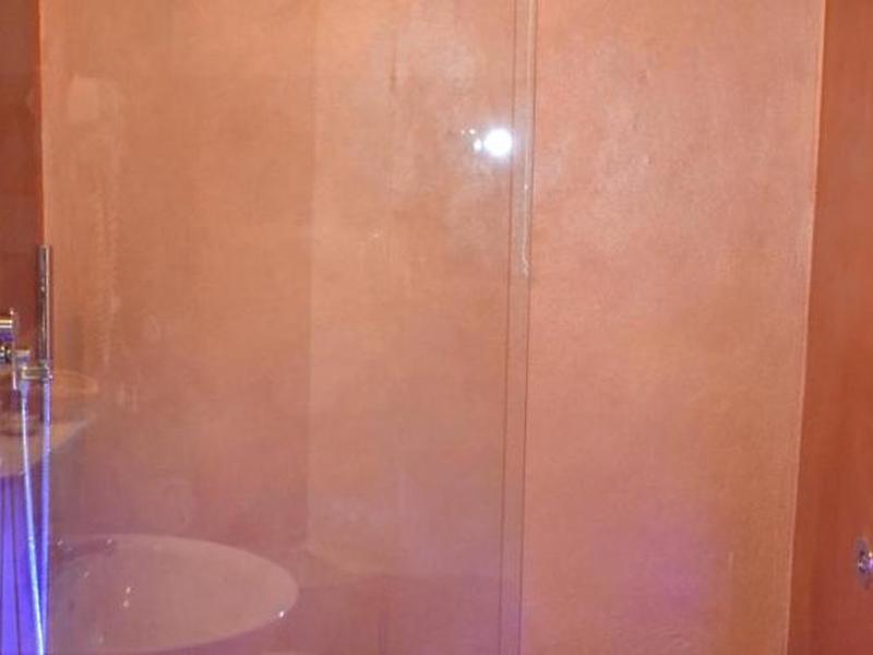 24B69F3903B99469DC40C1A994FB2C17