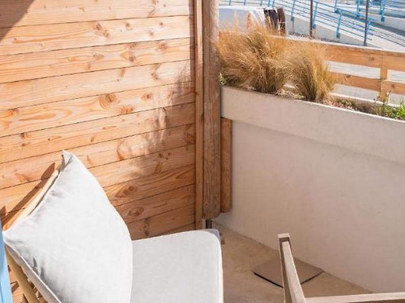 71F068F45B16835566AF8ABB9B26F214