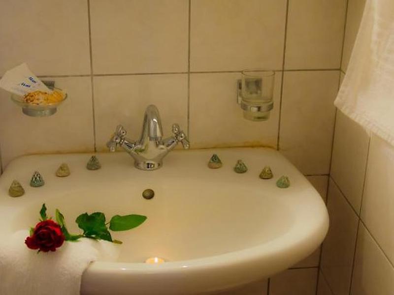 2BA0F82F08829DFD3E1B3918A2DFD2B3