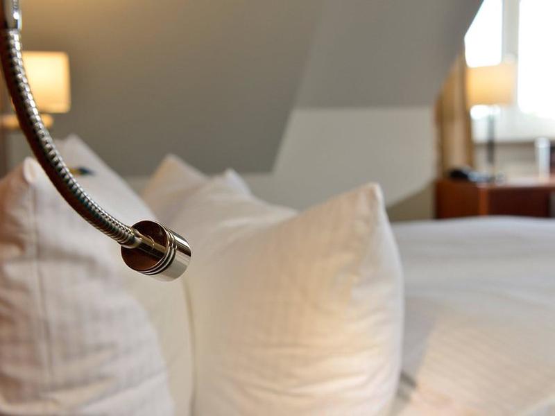 B85CF7357AD46F4837307AF105777508