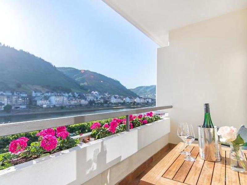 78C8F89F4EBD8724688A985D259C66E8