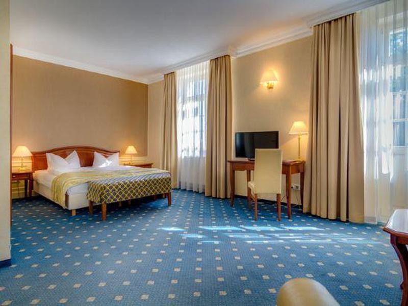 E01C356B26C38A05EF8818632AB12D97