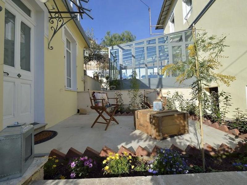 41F5C179EA93CB8C566D334274C59C18