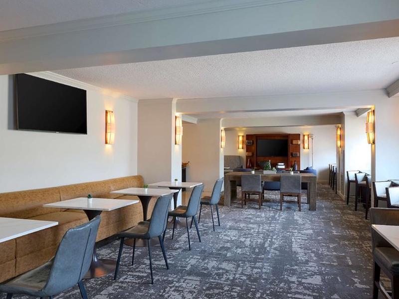 E56E8ABE2A3D9ED843885C79CA5942E6