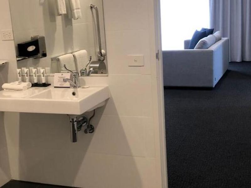 CFEB7E9A0353FD4DC31AC9070FDCB992