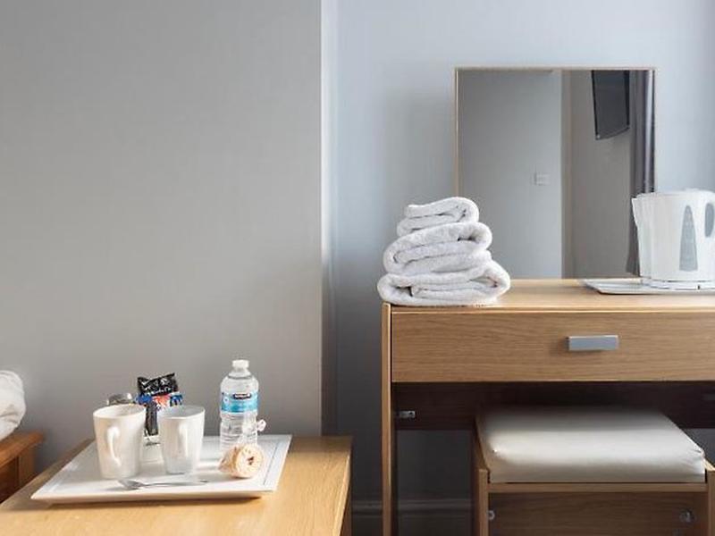 BBE0E3CBC08F55B3EAC8F30958C2E525