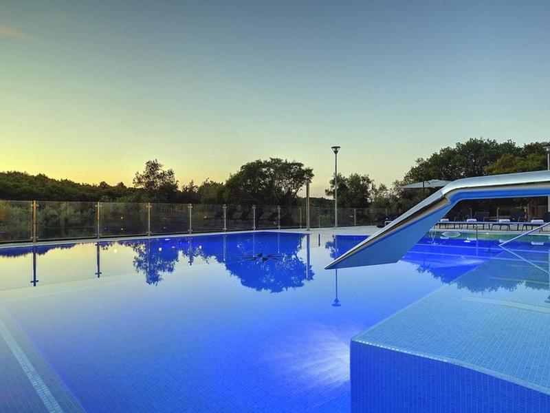 EB570F815CE91B4E19419D0F1DD31997