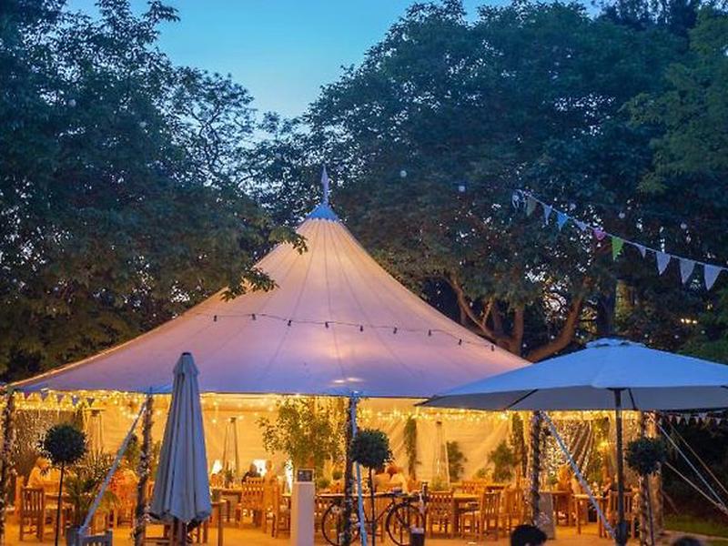 5FF5860AD397C0B8A9144FDBA9CD6BF8