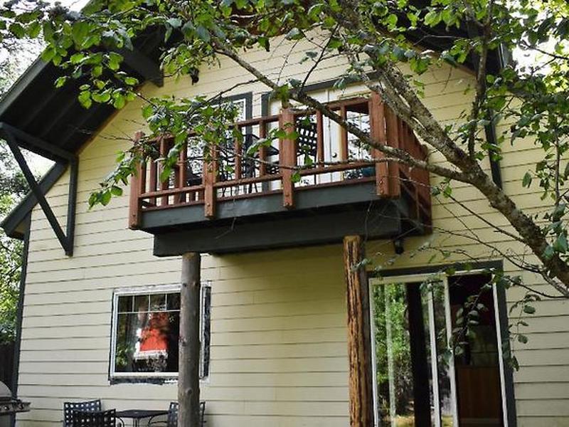 4ECDCE345BF7588482D26F37B66EE1EB